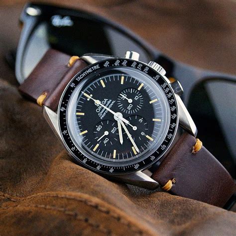 omega speedmaster moonwatch brown strap|Omega Speedmaster professional leather strap.